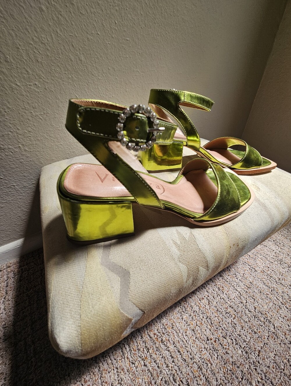 Stunning Platform Sandal With Crystals